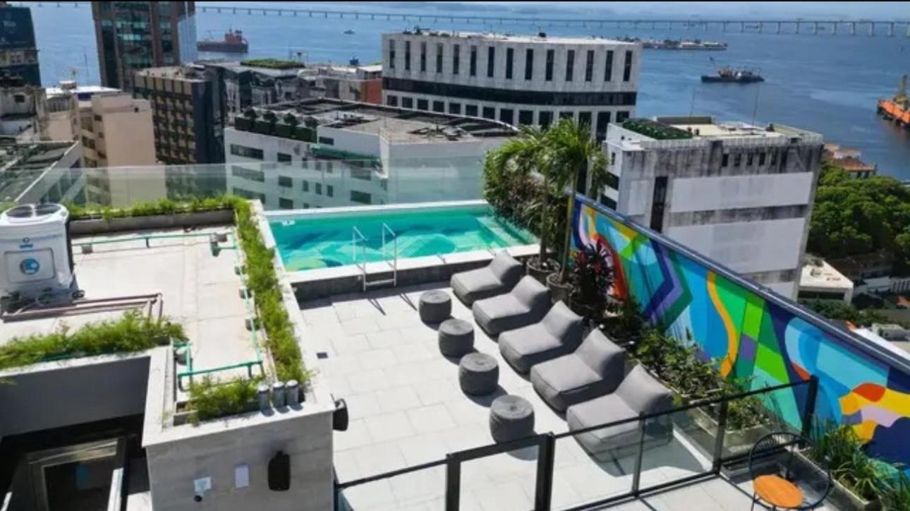 Flat Industrial Skylux Piscina E Netflix * Rio de Janeiro